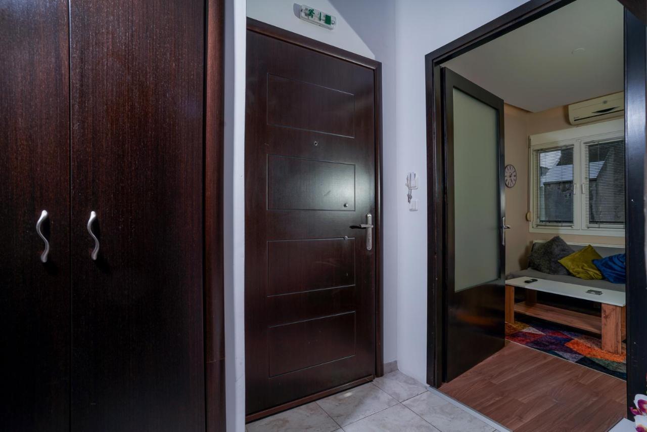 Downtown Comfy Apartment Edessa Exterior photo