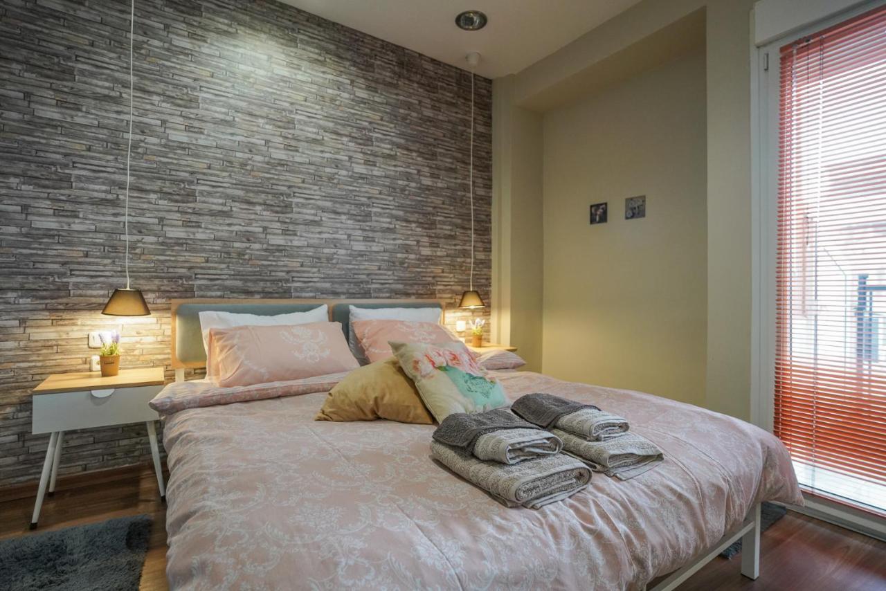 Downtown Comfy Apartment Edessa Exterior photo