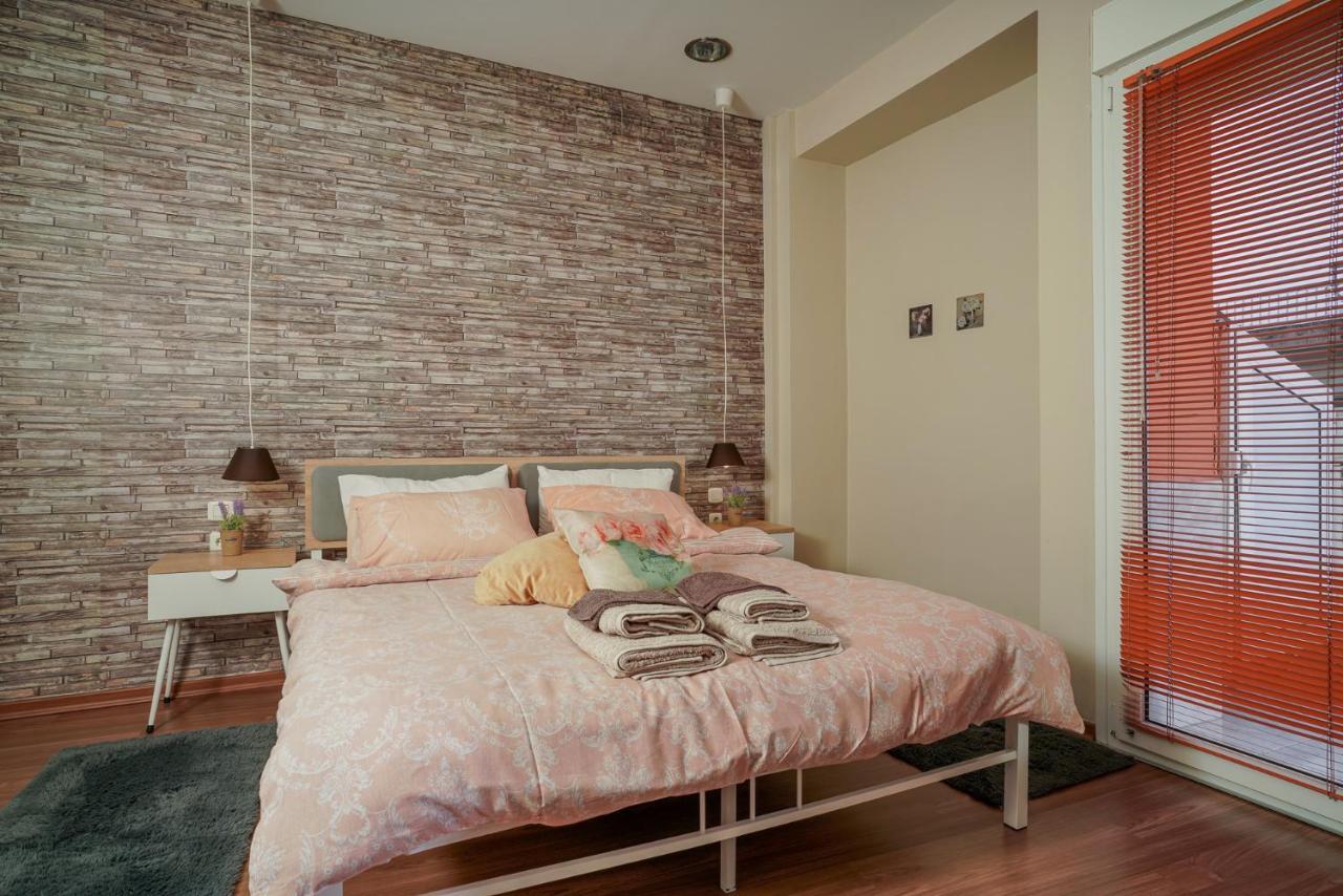 Downtown Comfy Apartment Edessa Exterior photo