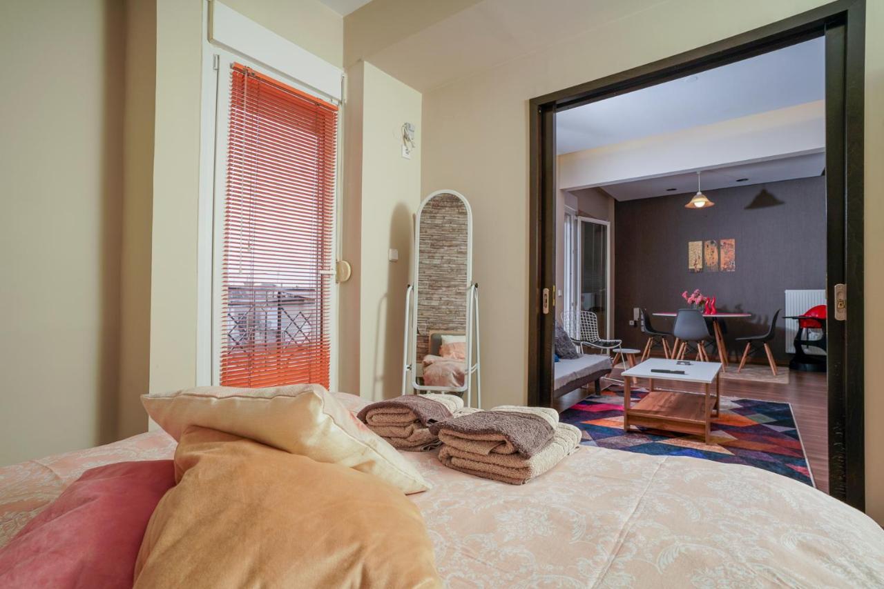 Downtown Comfy Apartment Edessa Exterior photo